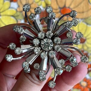 Vintage Mid-Century Starburst Brooch